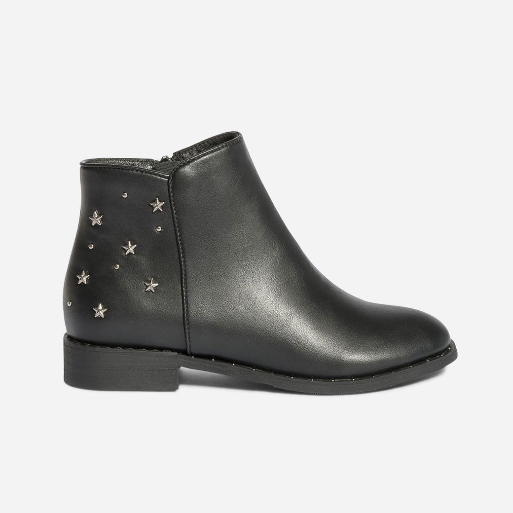 Boots noir avec clous et rivets étoiles