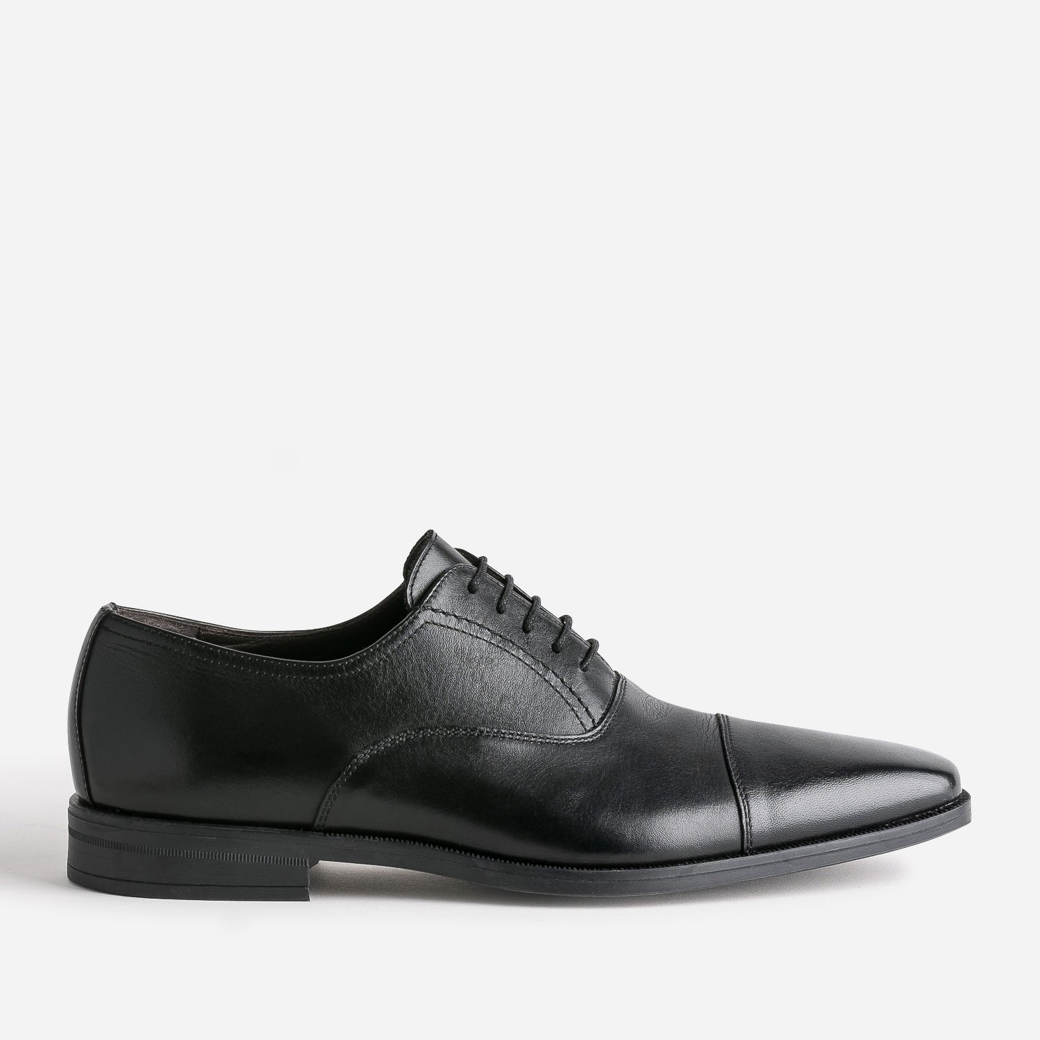 Richelieu noir en cuir