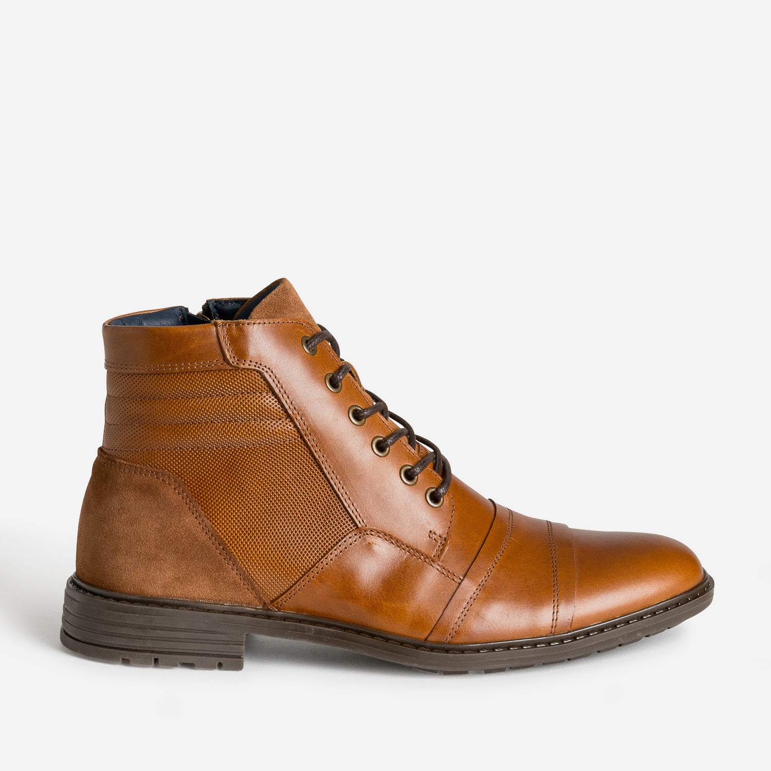 Boots a lacet cognac en cuir