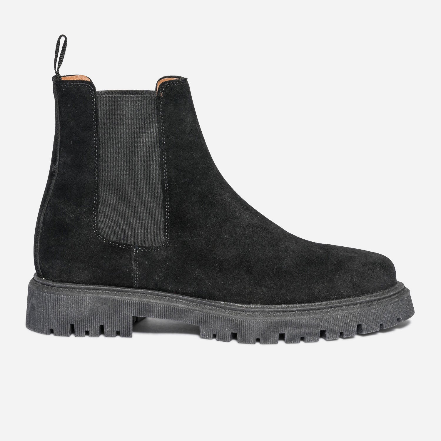 Chelsea boots noir en cuir velours semelle crant e Boots Homme