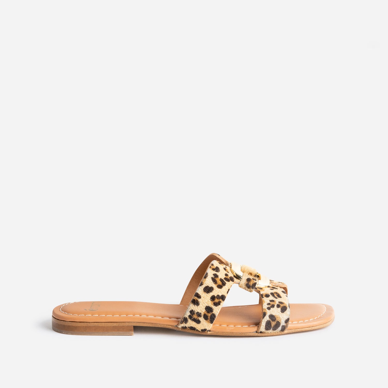 Sandale beige cuir motif leopard et anneau