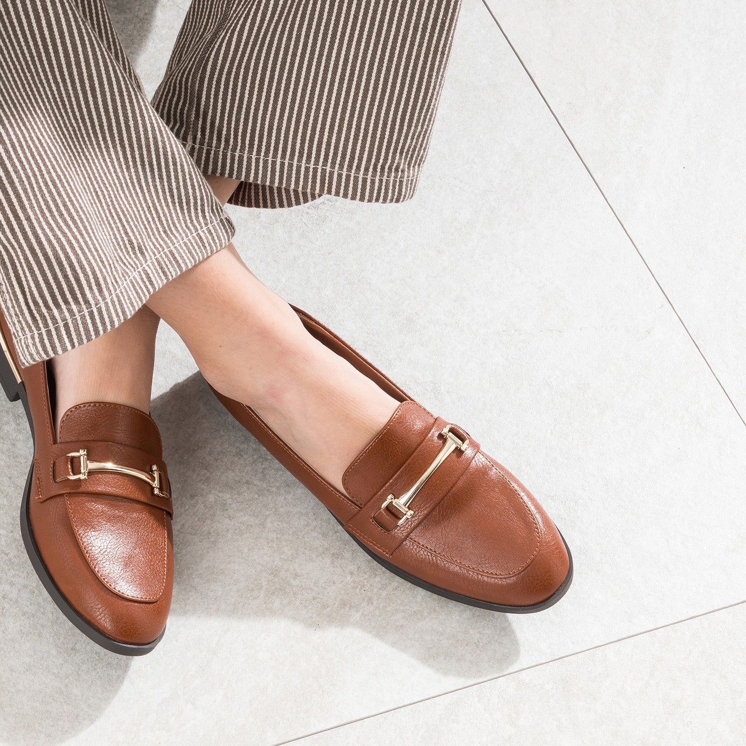 Mocassin cognac details dores Mocassins Slippers Femme ERAM