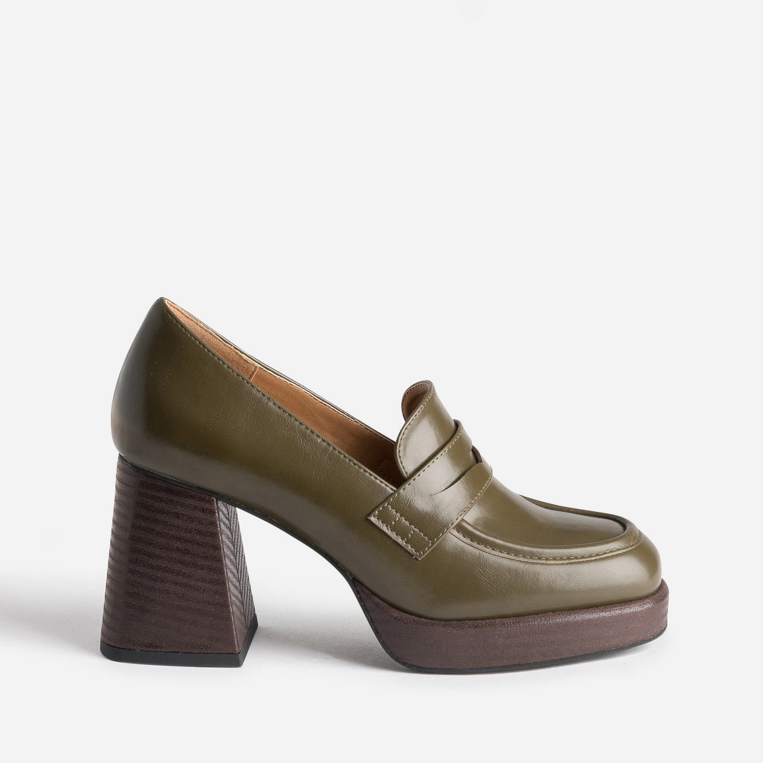 Mocassin 2025 talon femme