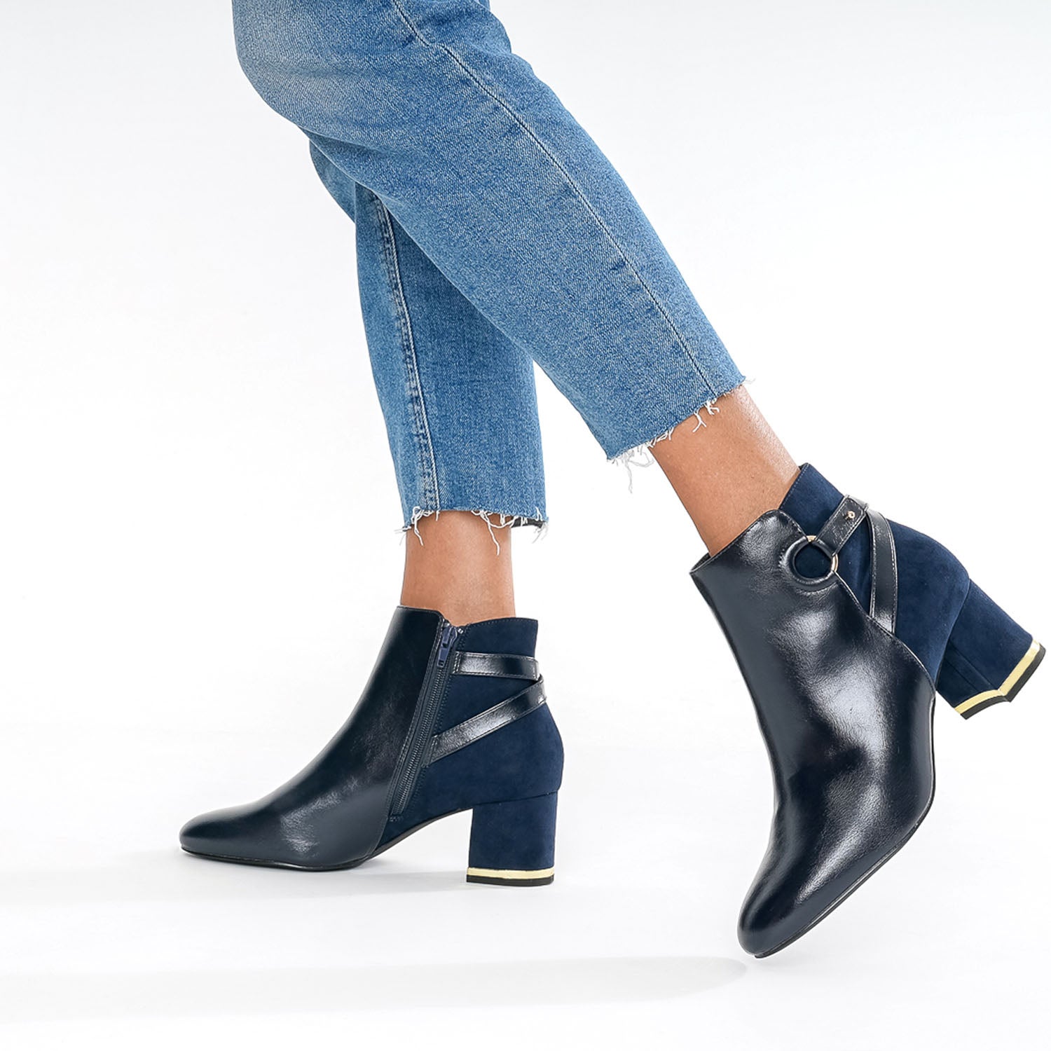 Bottes bleues eram new arrivals