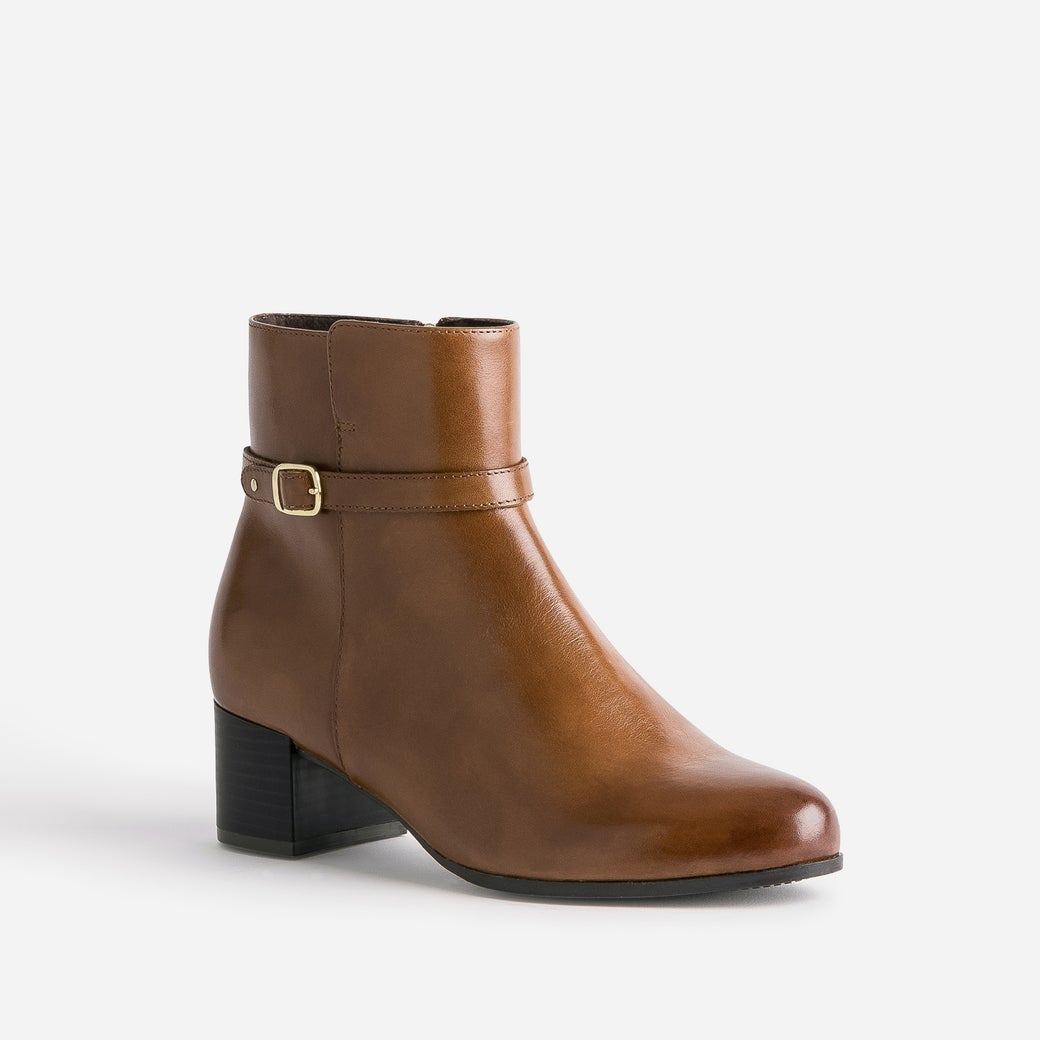 chaussure femme marque caprice