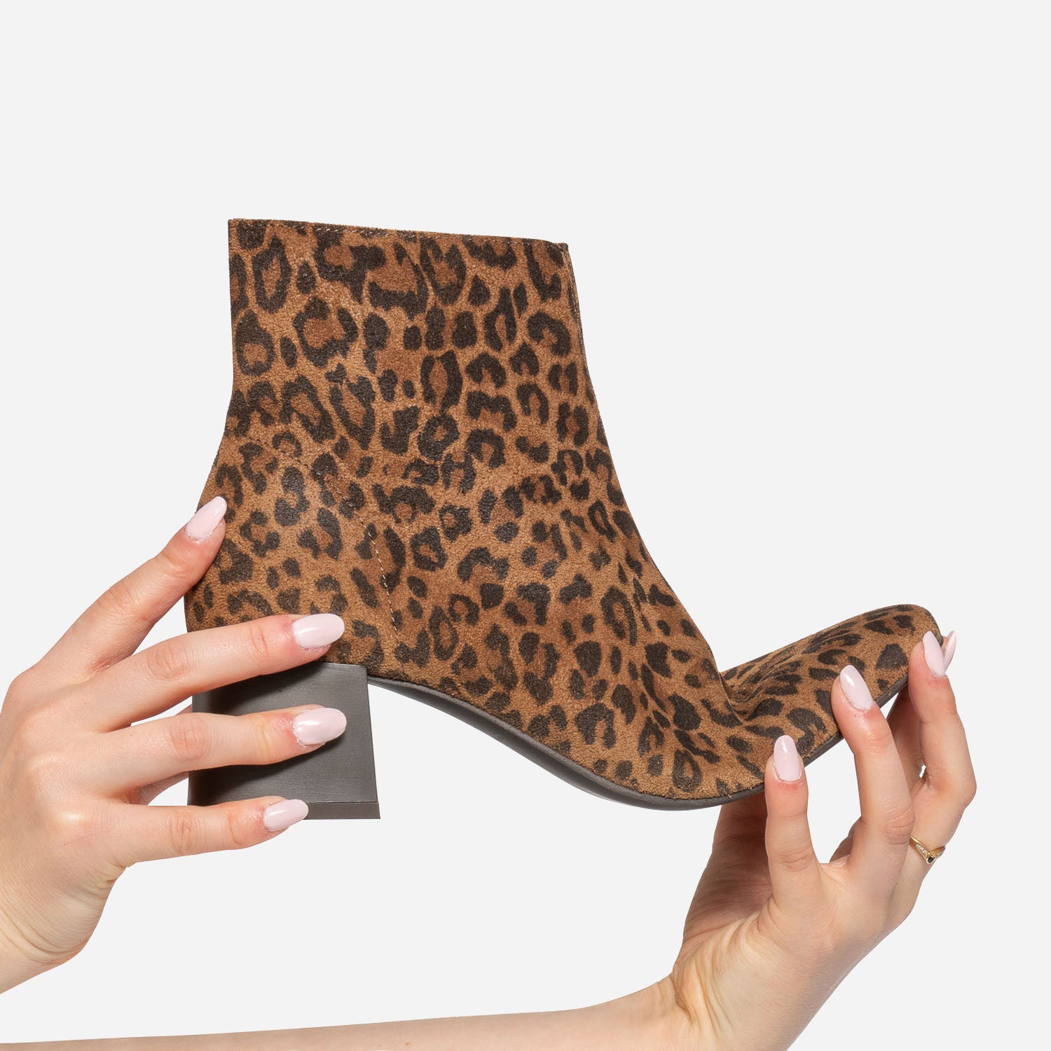 Boots camel eco concu cuir velours motif leopard Boots bottines Femme ERAM