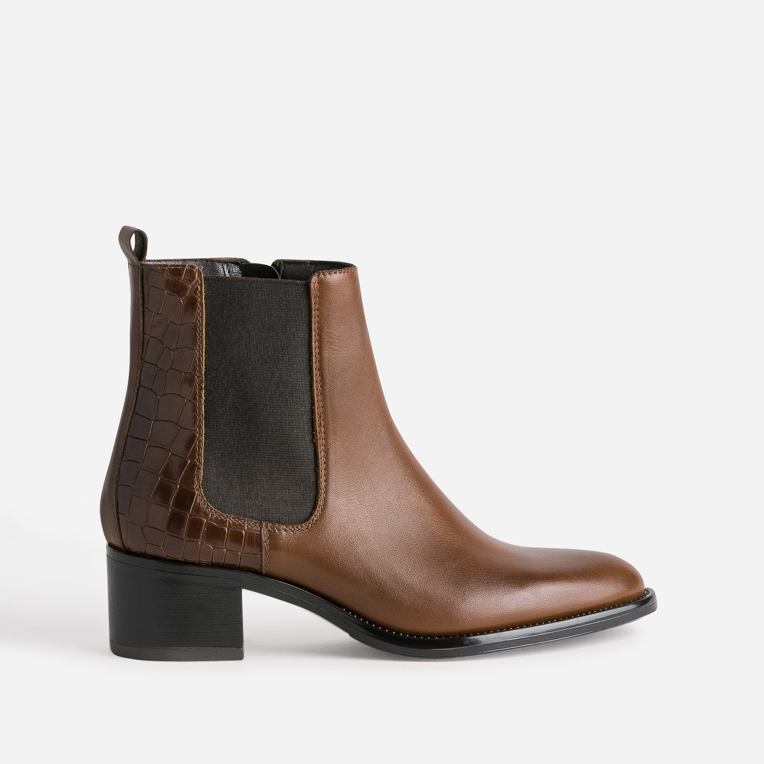 Boots marron en cuir arriere tige embosse Boots bottines Femme ERAM
