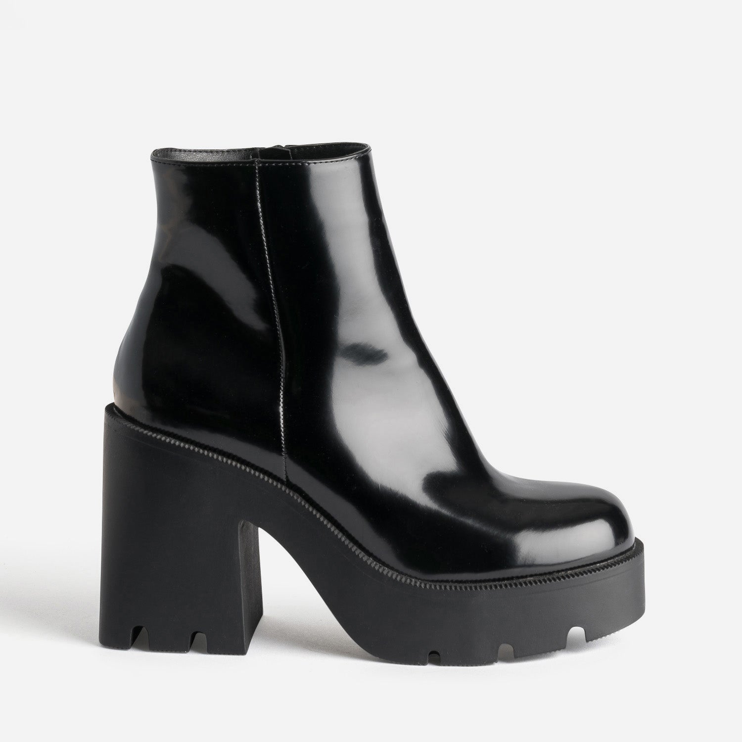 Bottines sale noires texto