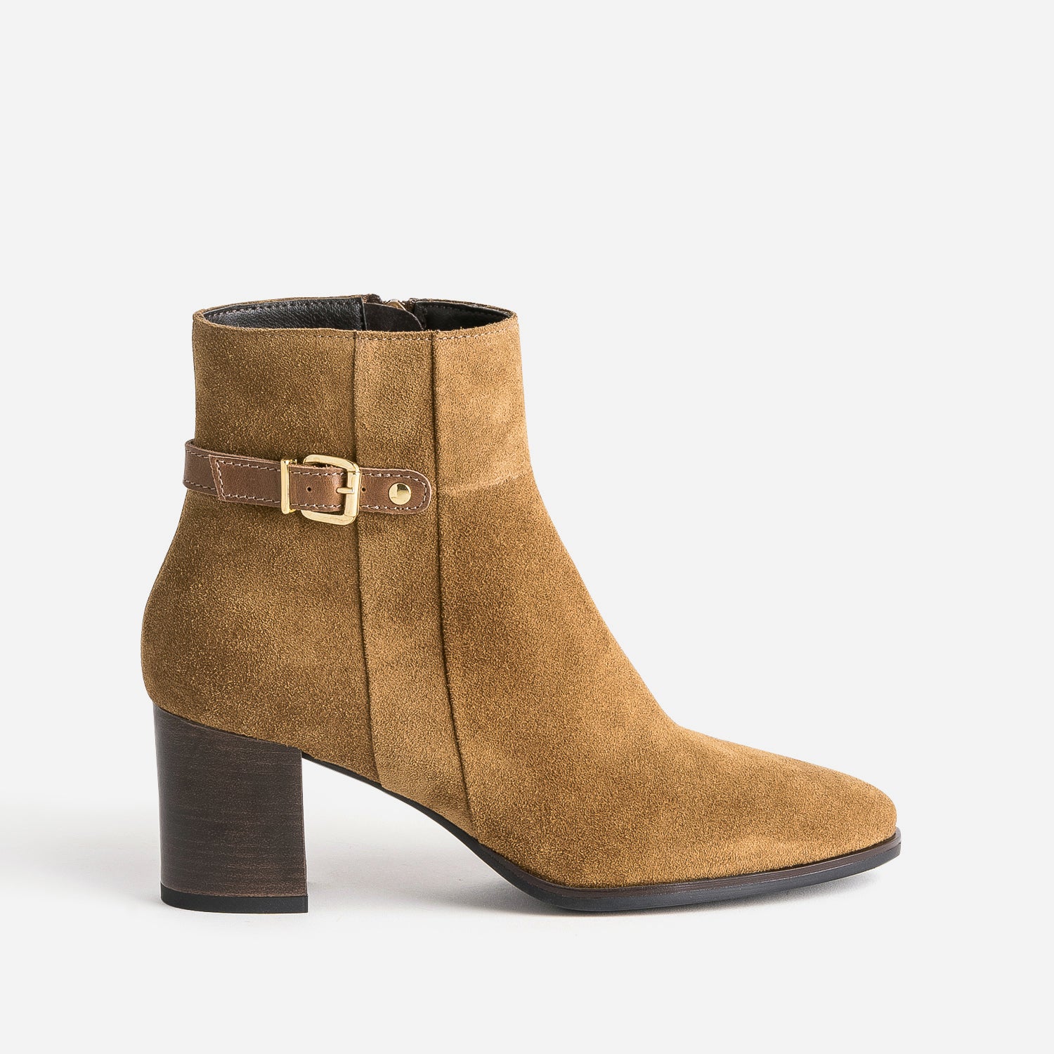 Boots store camel eram
