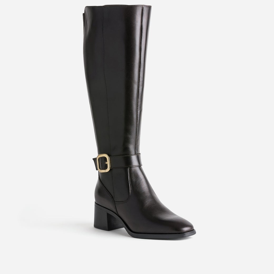 chaussure pour gros mollet