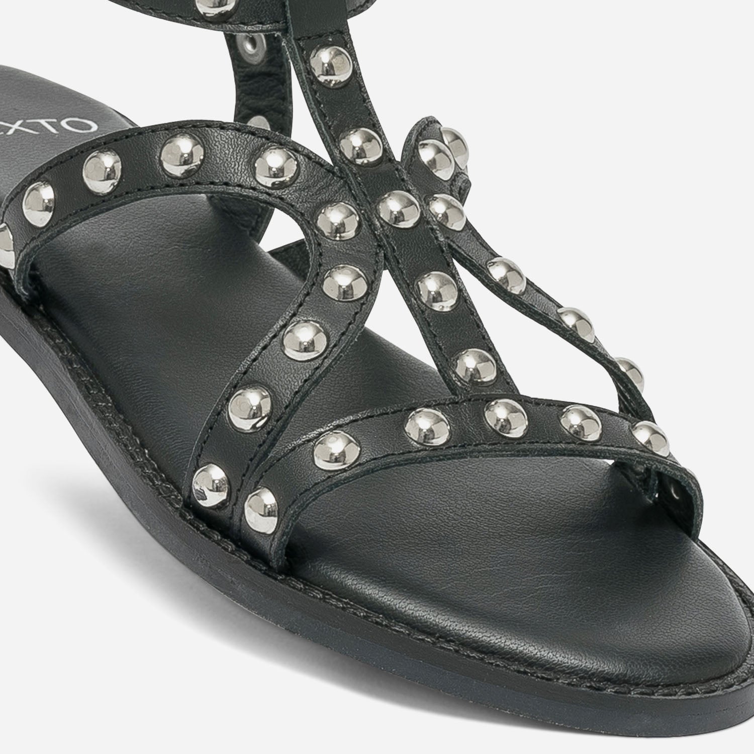 Sandale spartiate TEXTO noire en cuir a clous Sandales Femme ERAM