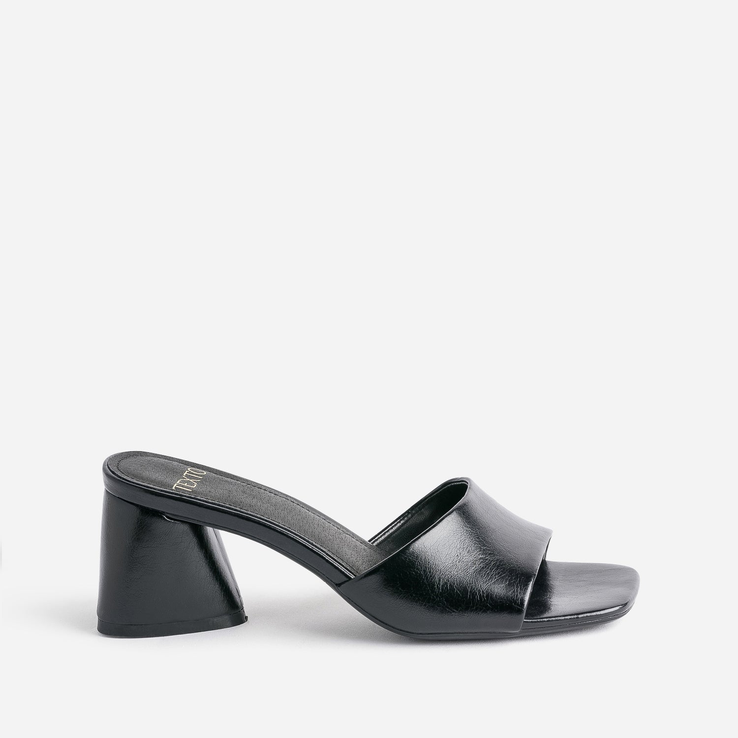 mules noires
