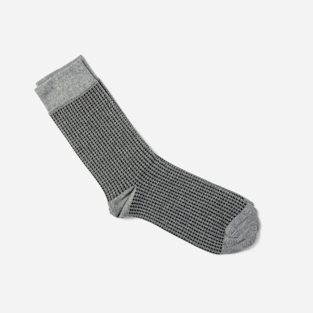 Chaussettes grises à motif pied-de-poule