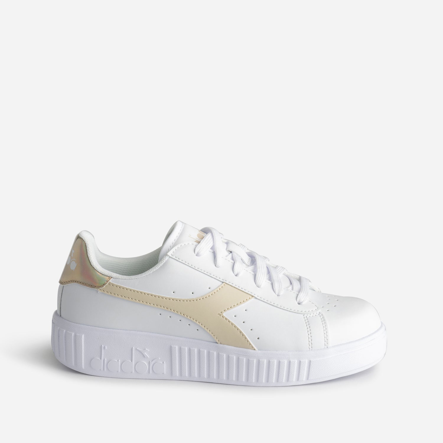 Diadora outlet shop caserta